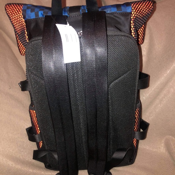 MICHAEL KORS SIGNATURE SPORT ROLLTOP TECH BACKPACK - Picture 3 of 3